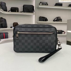 LV pouch
